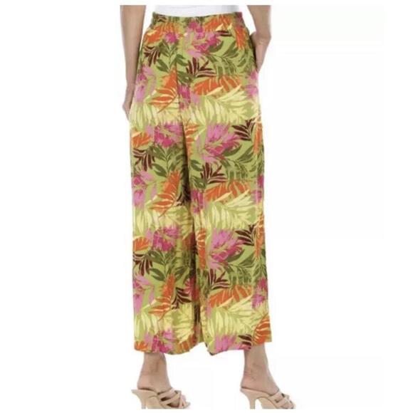 Jessica Simpson Size 1X Wide Leg Ankle/Cropped Palazzo Pants Tropical Print - Picture 2 of 2